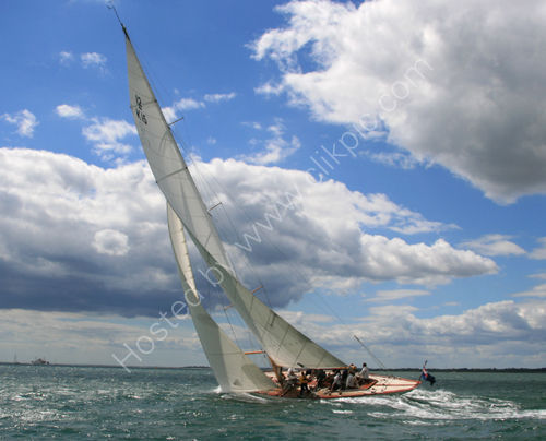 Wings practising for Classic Regatta